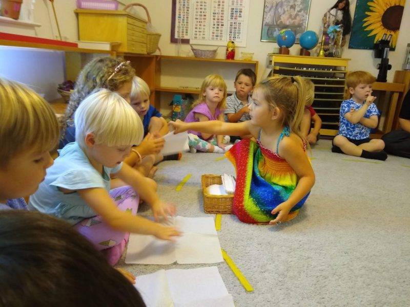 Montessori circle activity